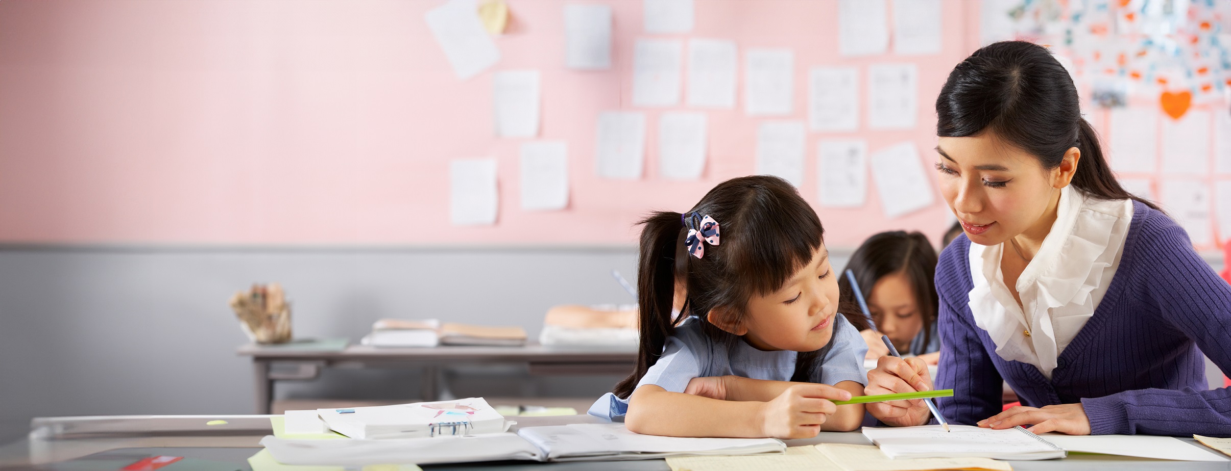 How Chinese Tuition Singapore Helps Students Overcome Language Barriers